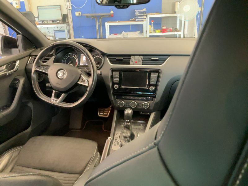 Skoda Octavia 2.0 TDI RS 2016 – снимка 18