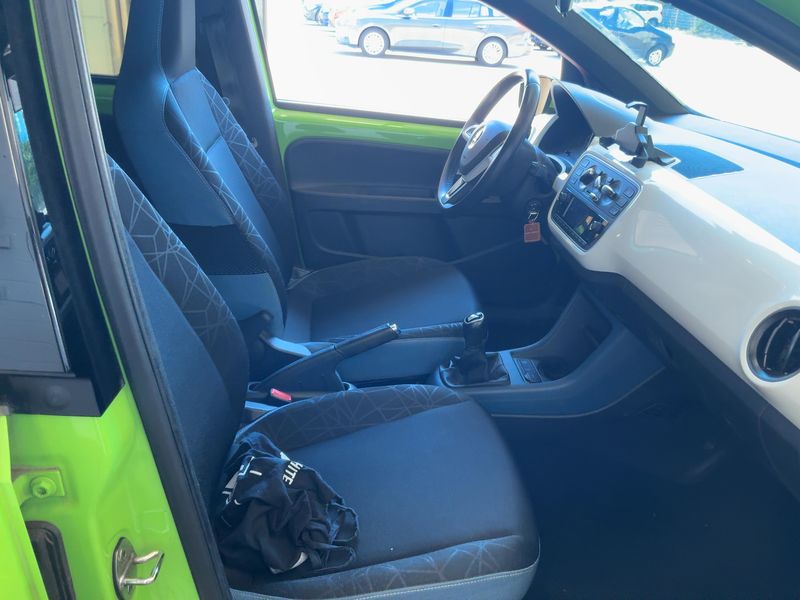 Skoda Citigo 1.0 MPI Fun — zdjęcie 11