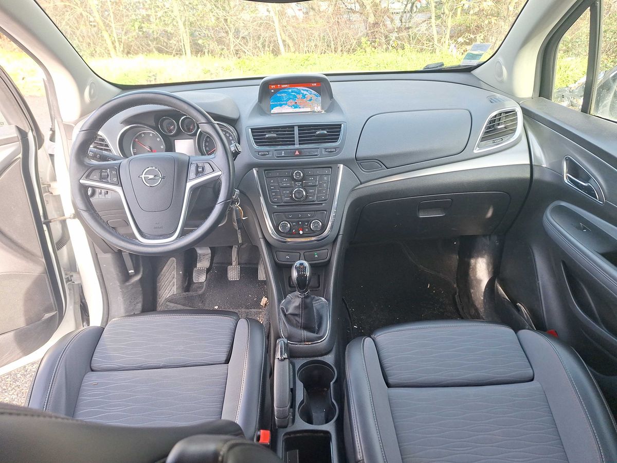 Opel Mokka 2015 — photo 12