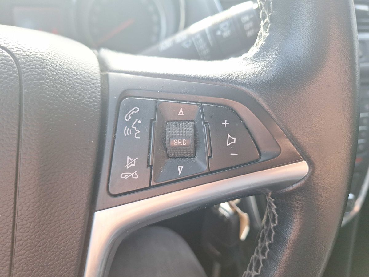 Opel Mokka 2015 — photo 24