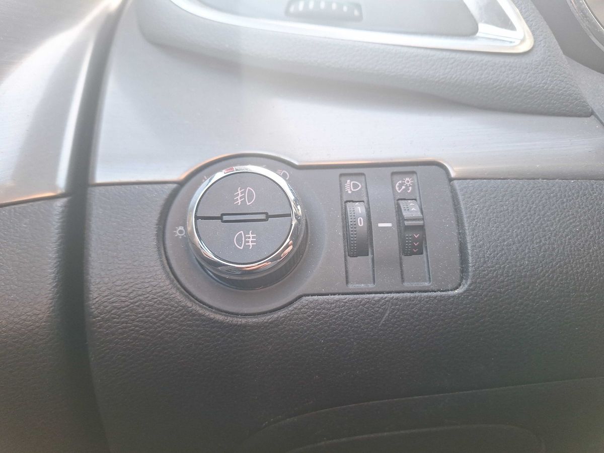 Opel Mokka 2015 — photo 29
