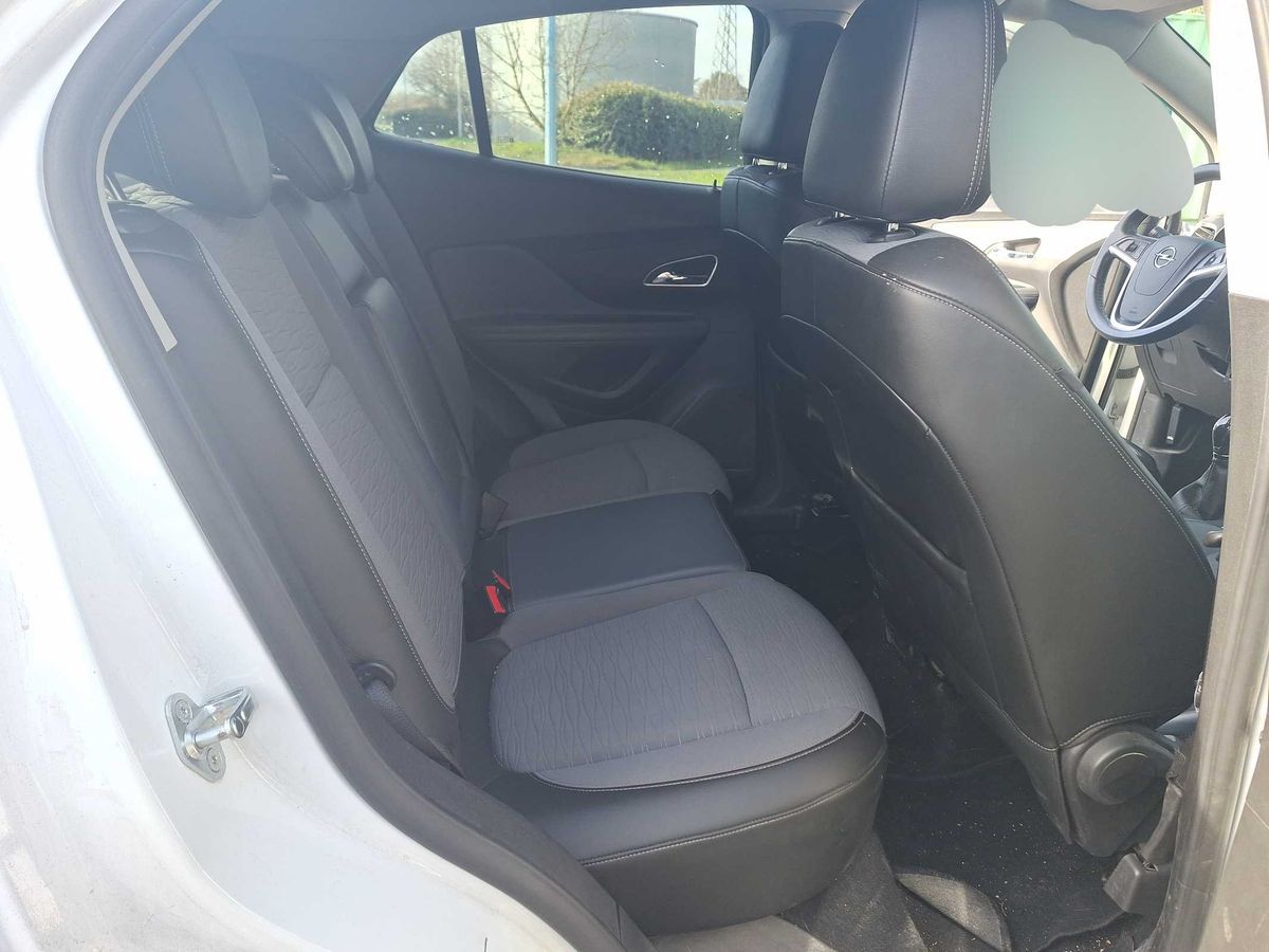 Opel Mokka 2015 — photo 15