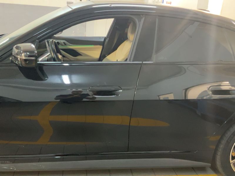 BMW i4 eDrive40 Gran Coupe M Sport — zdjęcie 4