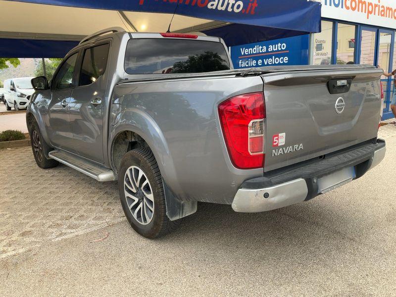 Nissan Navara Pick-up 2.3 dCi Trek Double Cab 4x4 — zdjęcie 3