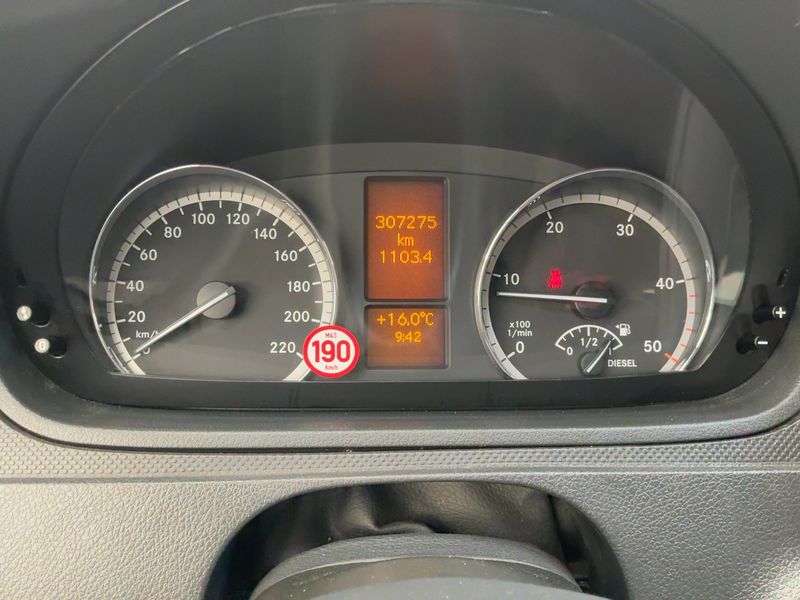 Mercedes-Benz Vito 113 CDI lang — zdjęcie 13