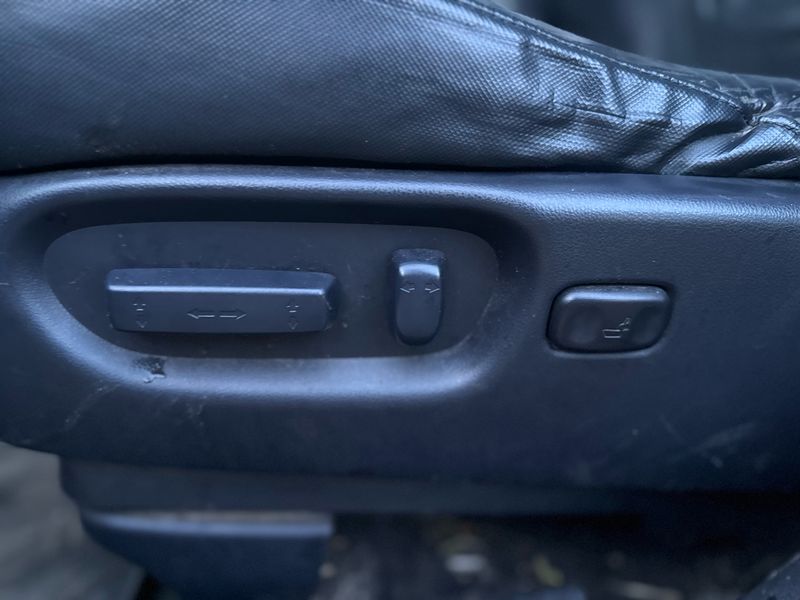 Honda CR-V 2.2 CTDI Executive — zdjęcie 25