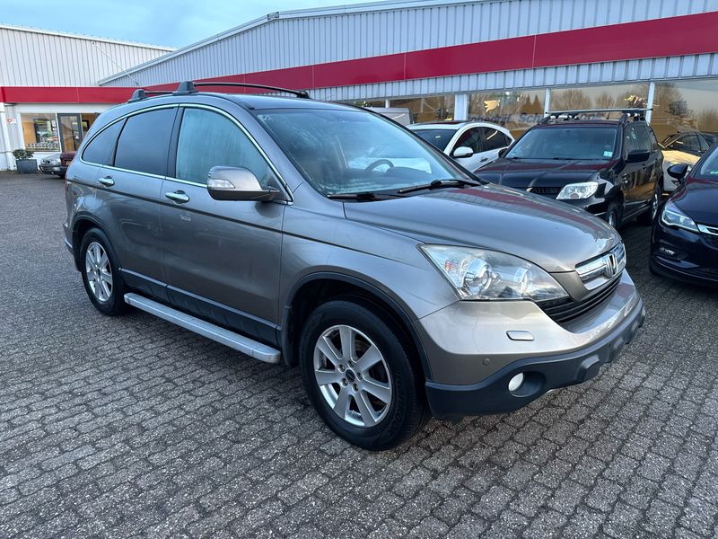 Honda CR-V 2.2 CTDI Executive — zdjęcie 6