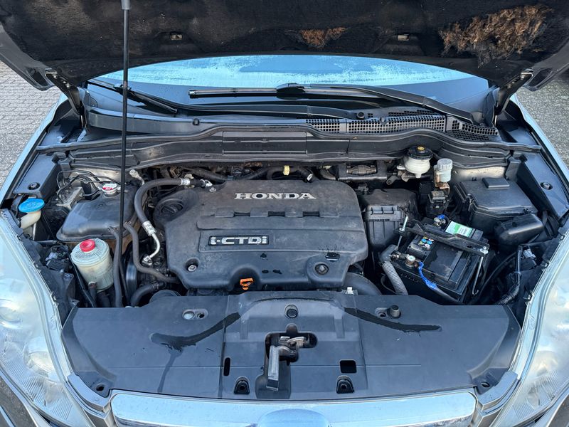 Honda CR-V 2.2 CTDI Executive — zdjęcie 8