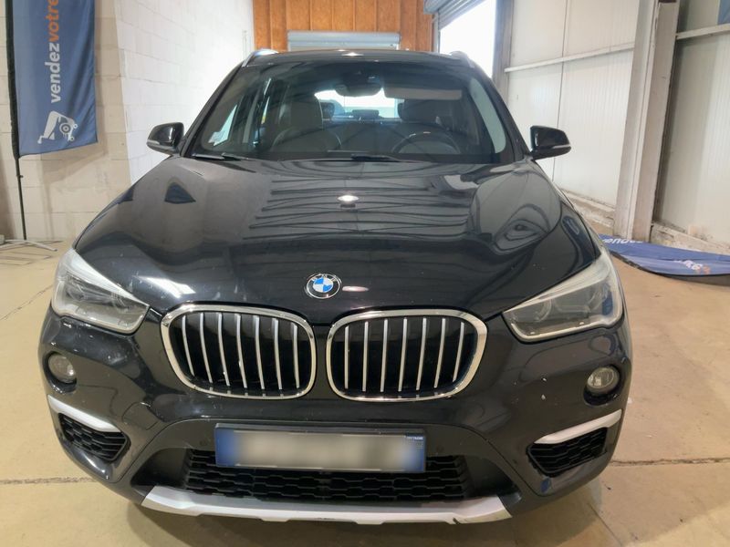 BMW X1 sDrive 18d xLine — zdjęcie 9