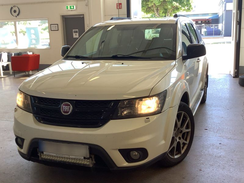 Fiat Freemont 2.0 Multijet Black Code AWD