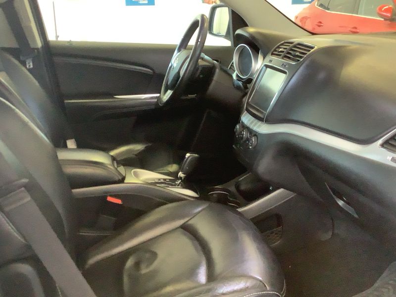 Fiat Freemont 2.0 Multijet Black Code AWD — zdjęcie 11