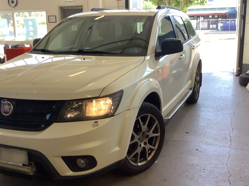 Fiat Freemont 2.0 Multijet Black Code AWD — zdjęcie 2