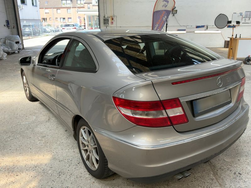 Mercedes-Benz CLC-Klasse CLC 180 Kompressor — zdjęcie 3