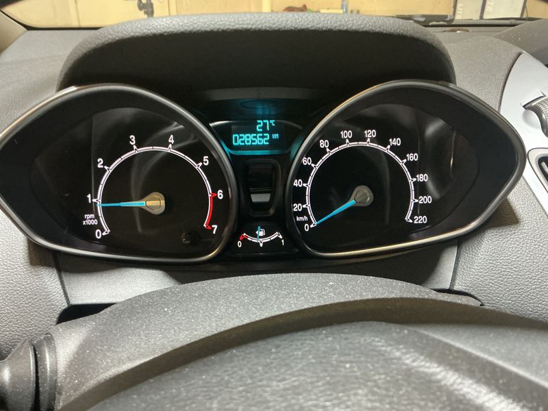 Ford B-Max 1.4 Trend — zdjęcie 13