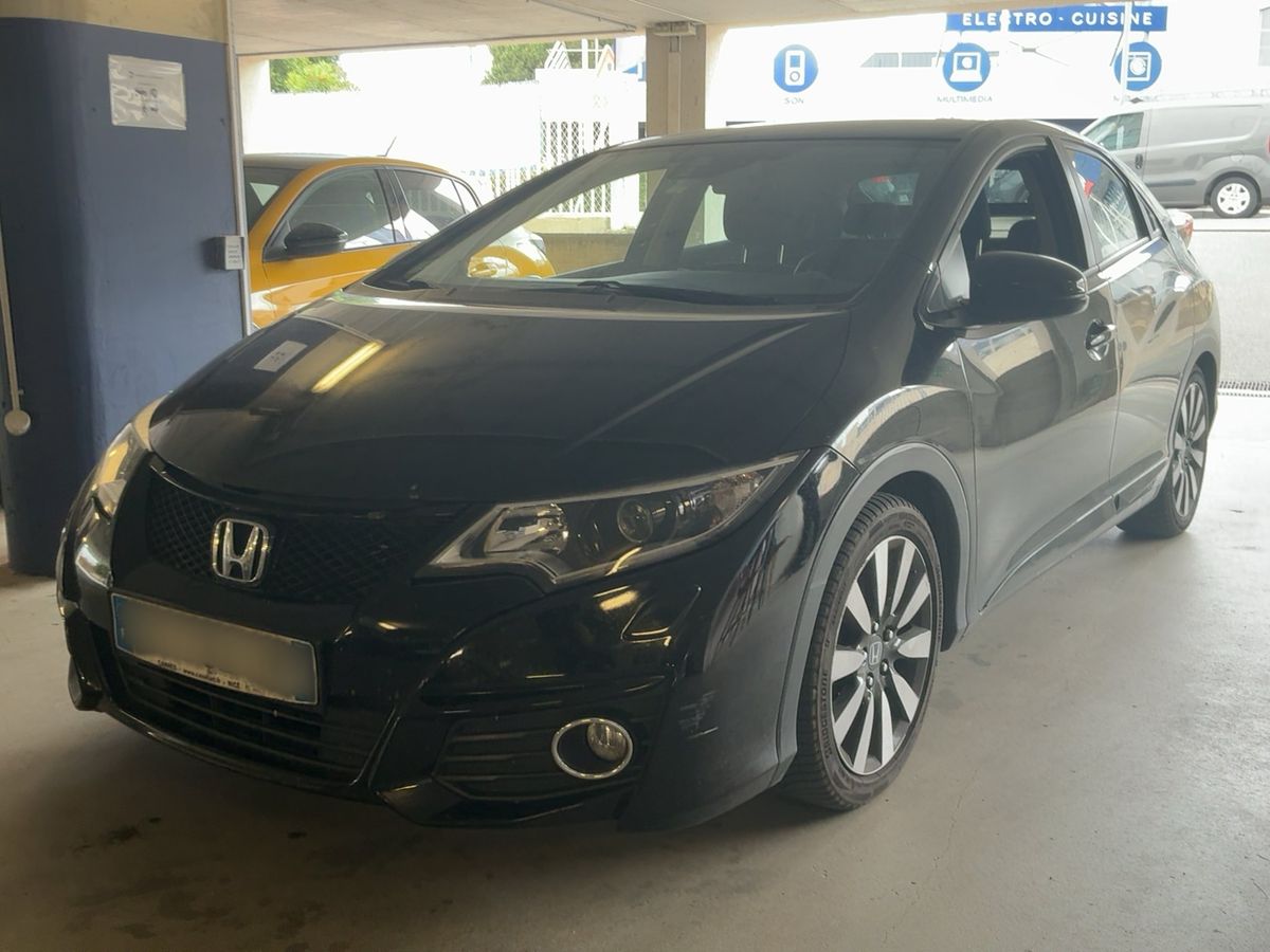 Honda Civic 2016 — photo 1