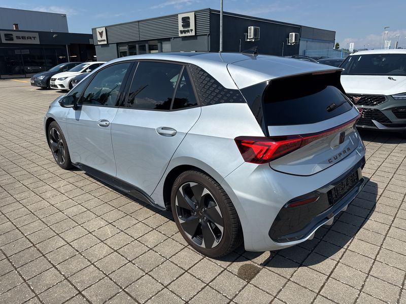 Cupra Born electric drive 170 kW — zdjęcie 3