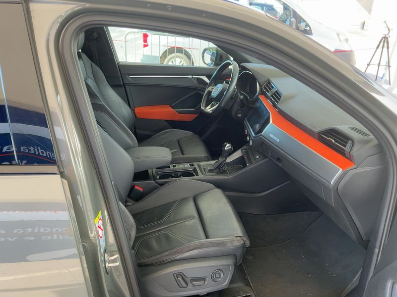 Audi Q3 Sportback 35 TFSI Mild-Hybrid S line — zdjęcie 11
