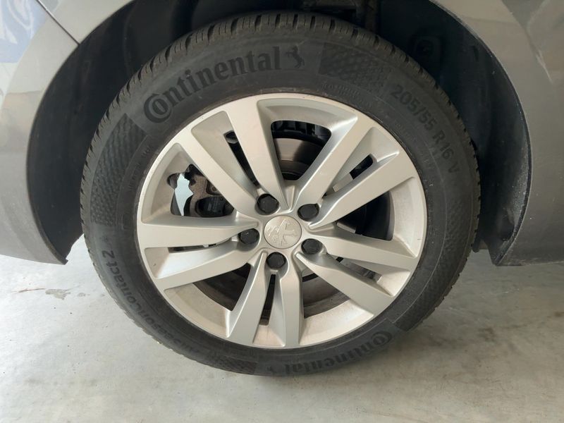 Peugeot 308 1.5 Blue-HDi Active Business 2018 – снимка 9