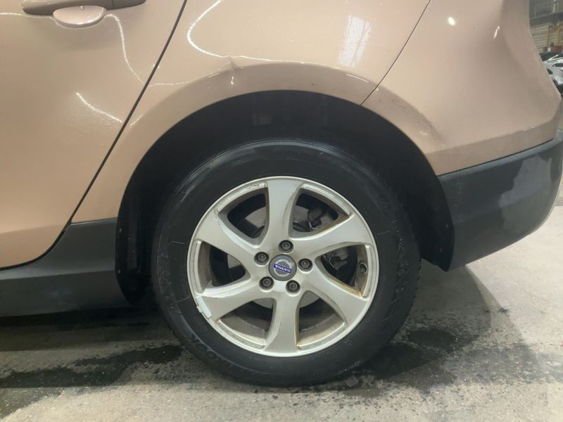 Volvo V40 Cross Country 2.0 D3 You! 2015 – снимка 5
