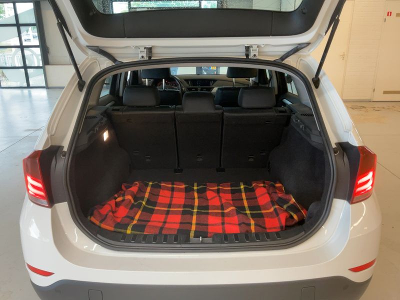 BMW X1 sDrive 20i 2013 – снимка 16