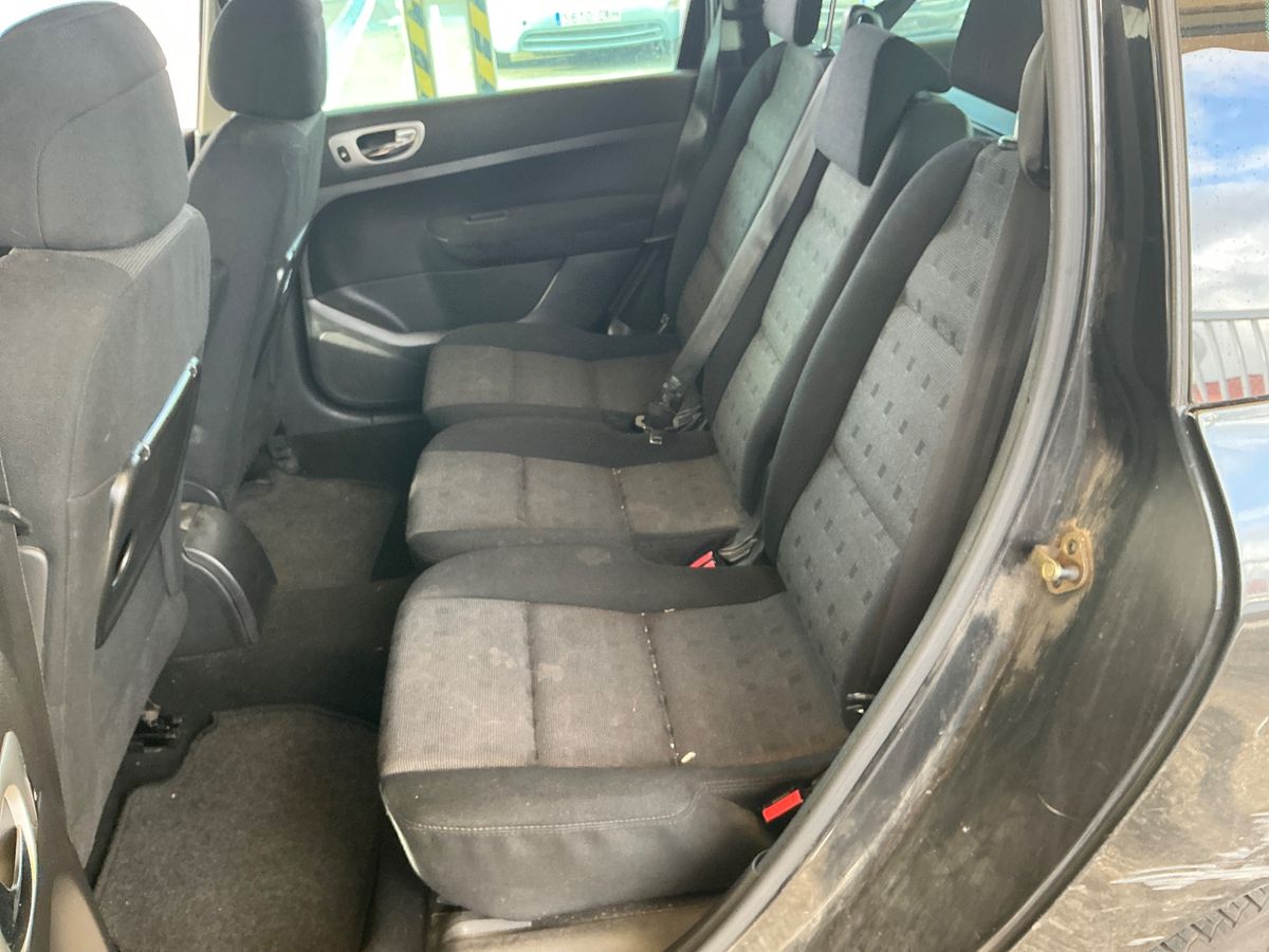 Peugeot 307 2005 — photo 8