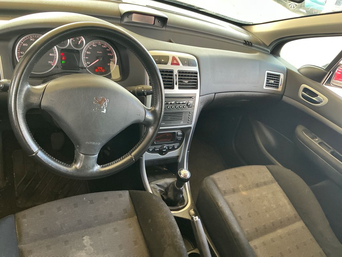 Peugeot 307 2005 — photo 10