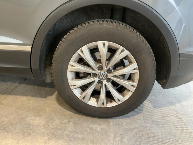 Volkswagen Tiguan 1.6 TDI Business BlueMotion Tech 2018 – снимка 5