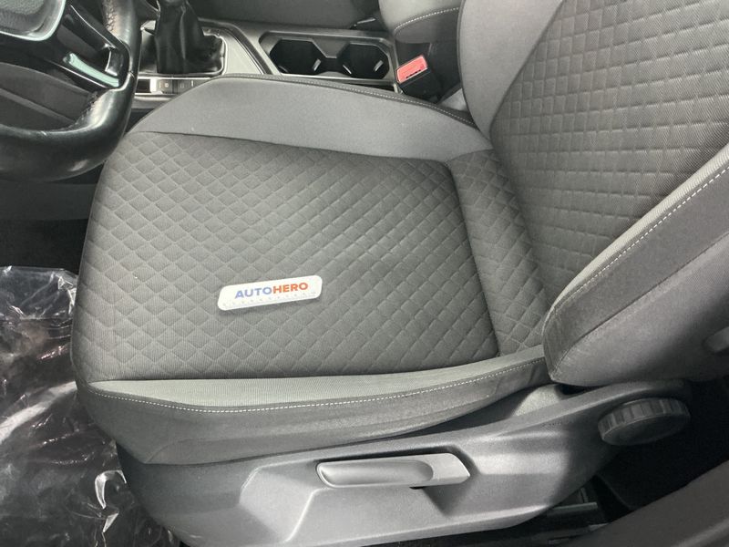 Volkswagen Tiguan 1.6 TDI Business BlueMotion Tech 2018 – снимка 25