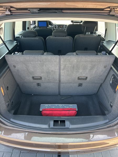 Volkswagen Sharan 1.4 TSI Comfortline BlueMotion Tech — zdjęcie 9