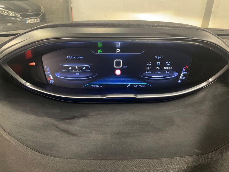 Peugeot 5008 1.2 PureTech Active — zdjęcie 13