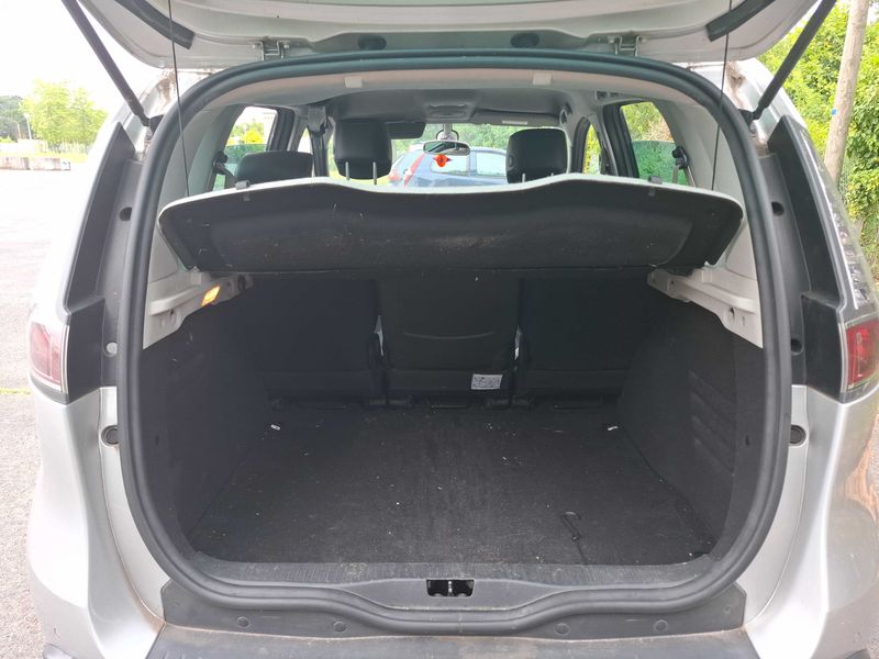 Renault Scenic 1.6 dCi Energy Bose 2016 – снимка 9