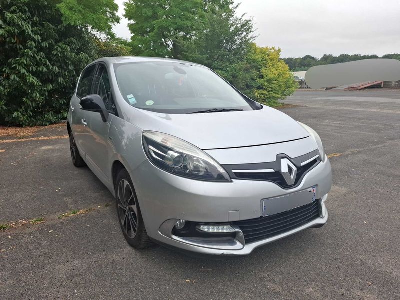 Renault Scenic 1.6 dCi Energy Bose 2016 – снимка 6