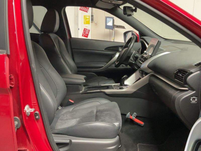 Mitsubishi Eclipse Cross 2.4 Plug-in Hybrid Intense — zdjęcie 11