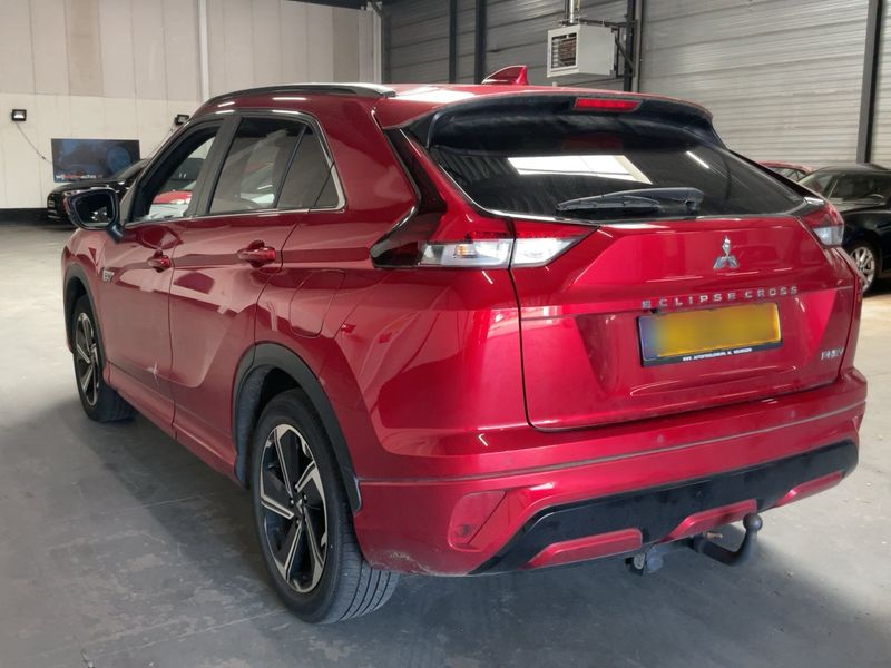 Mitsubishi Eclipse Cross 2.4 Plug-in Hybrid Intense — zdjęcie 3