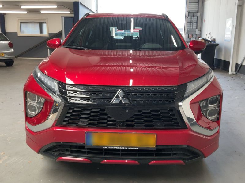Mitsubishi Eclipse Cross 2.4 Plug-in Hybrid Intense — zdjęcie 9