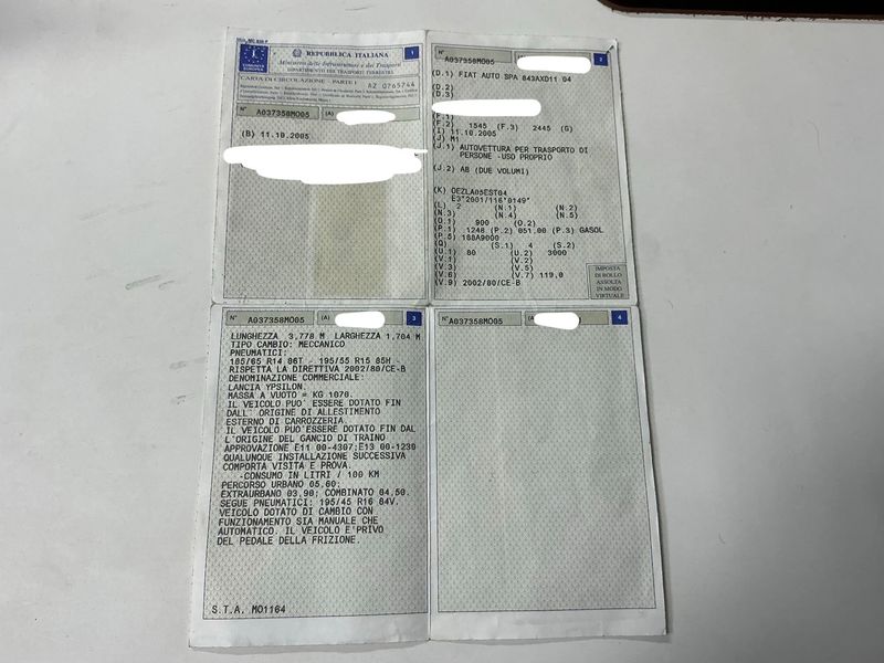 Lancia Ypsilon 1.3 JTD Multijet Oro DFN — zdjęcie 5