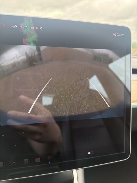 Tesla Model 3 Standard Range Plus — zdjęcie 20