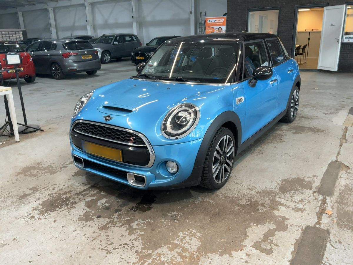 MINI Cooper 2019