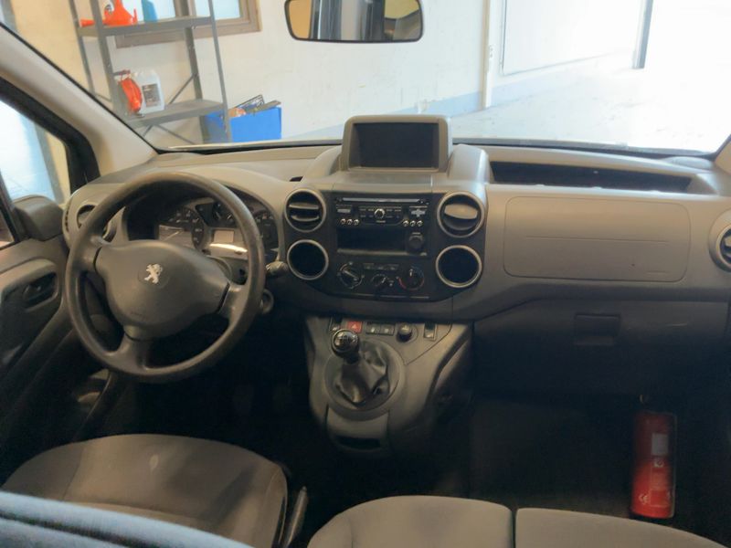 Peugeot Partner 1.6 HDi L2 Komfort 2015 – снимка 17