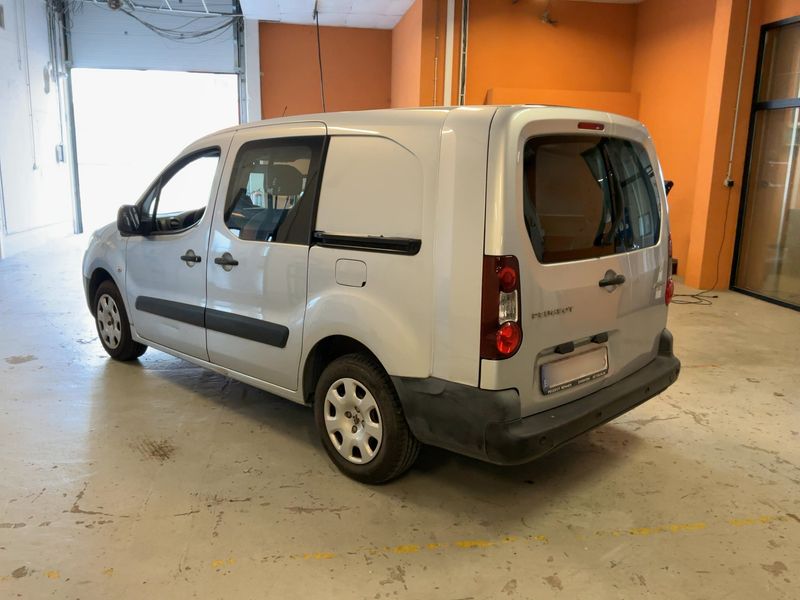 Peugeot Partner 1.6 HDi L2 Komfort 2015 – снимка 6