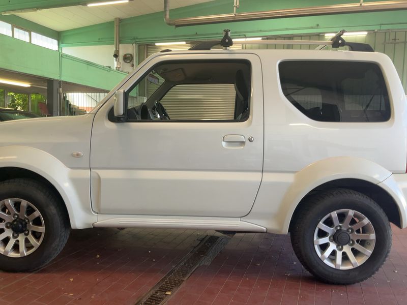 Suzuki Jimny 1.3 Comfort — zdjęcie 4
