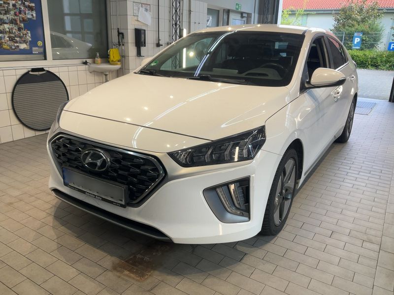 Hyundai IONIQ 1.6 Hybrid Style