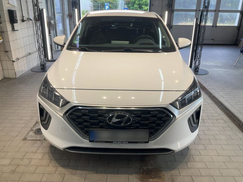 Hyundai IONIQ 1.6 Hybrid Style — zdjęcie 9