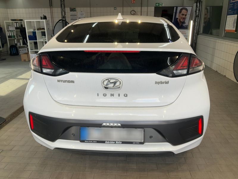 Hyundai IONIQ 1.6 Hybrid Style — zdjęcie 5
