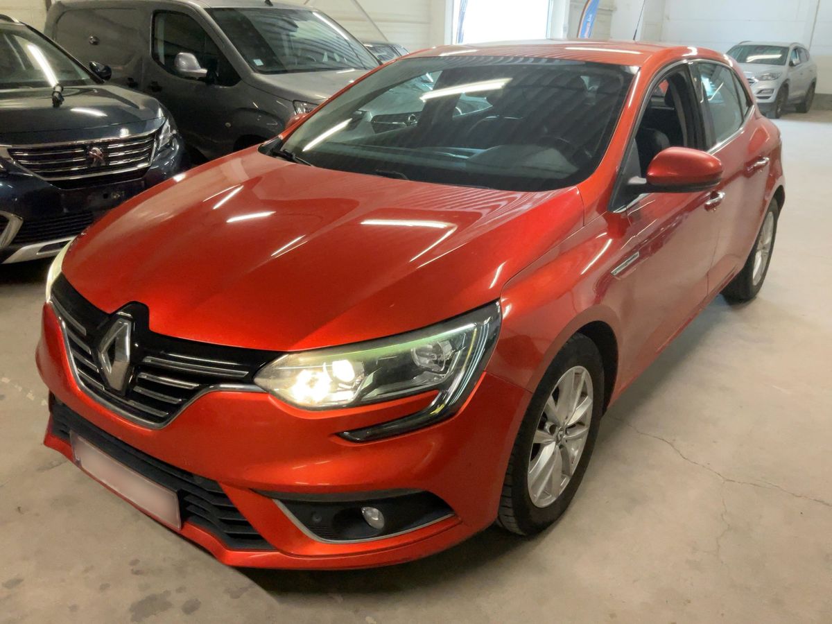 Renault Megane 2016 — photo 1