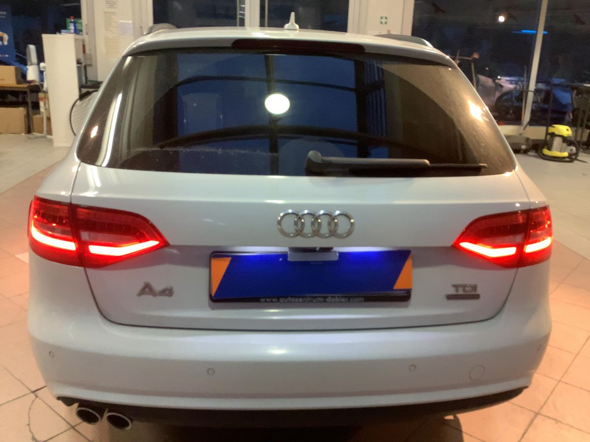 Audi A4 2015 — photo 8