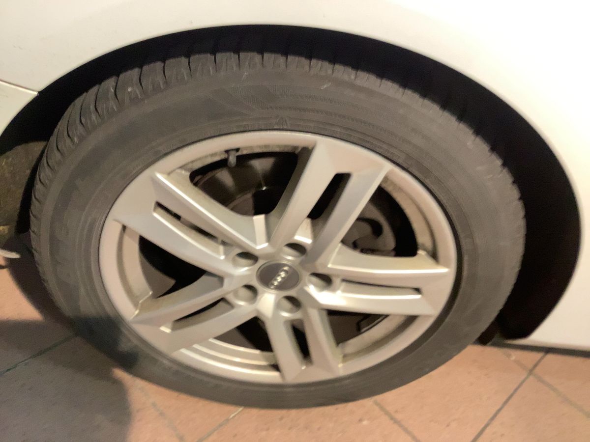 Audi A4 2015 — photo 10