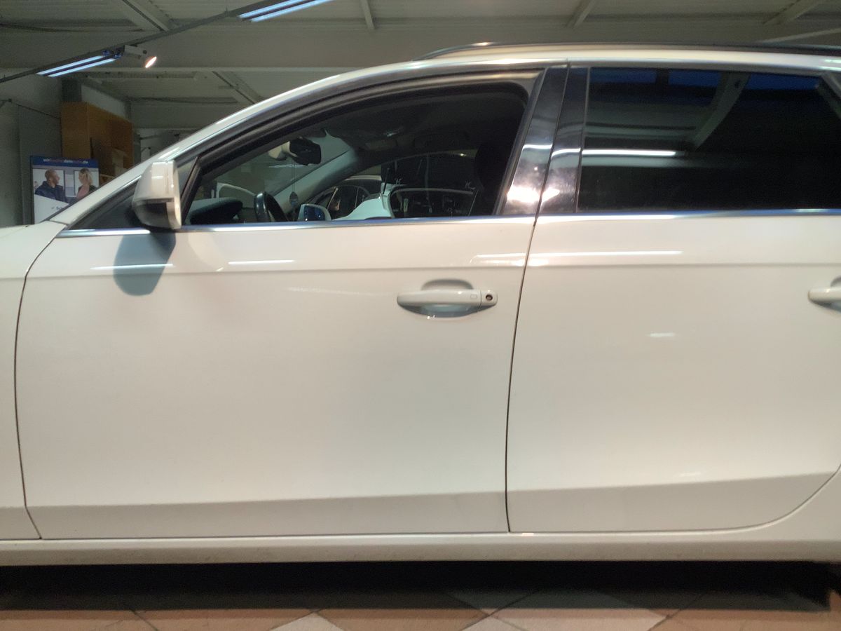 Audi A4 2015 — photo 5