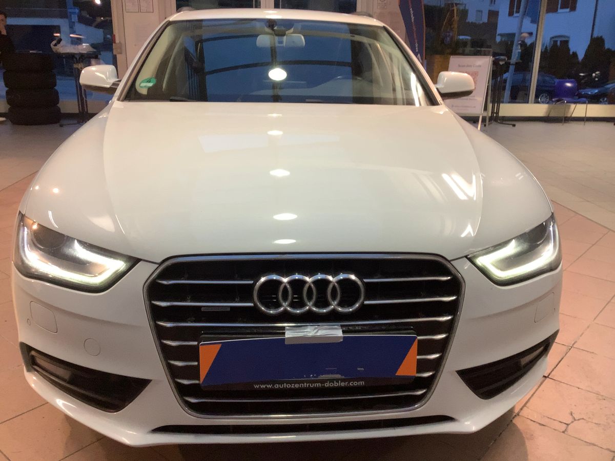 Audi A4 2015 — photo 15