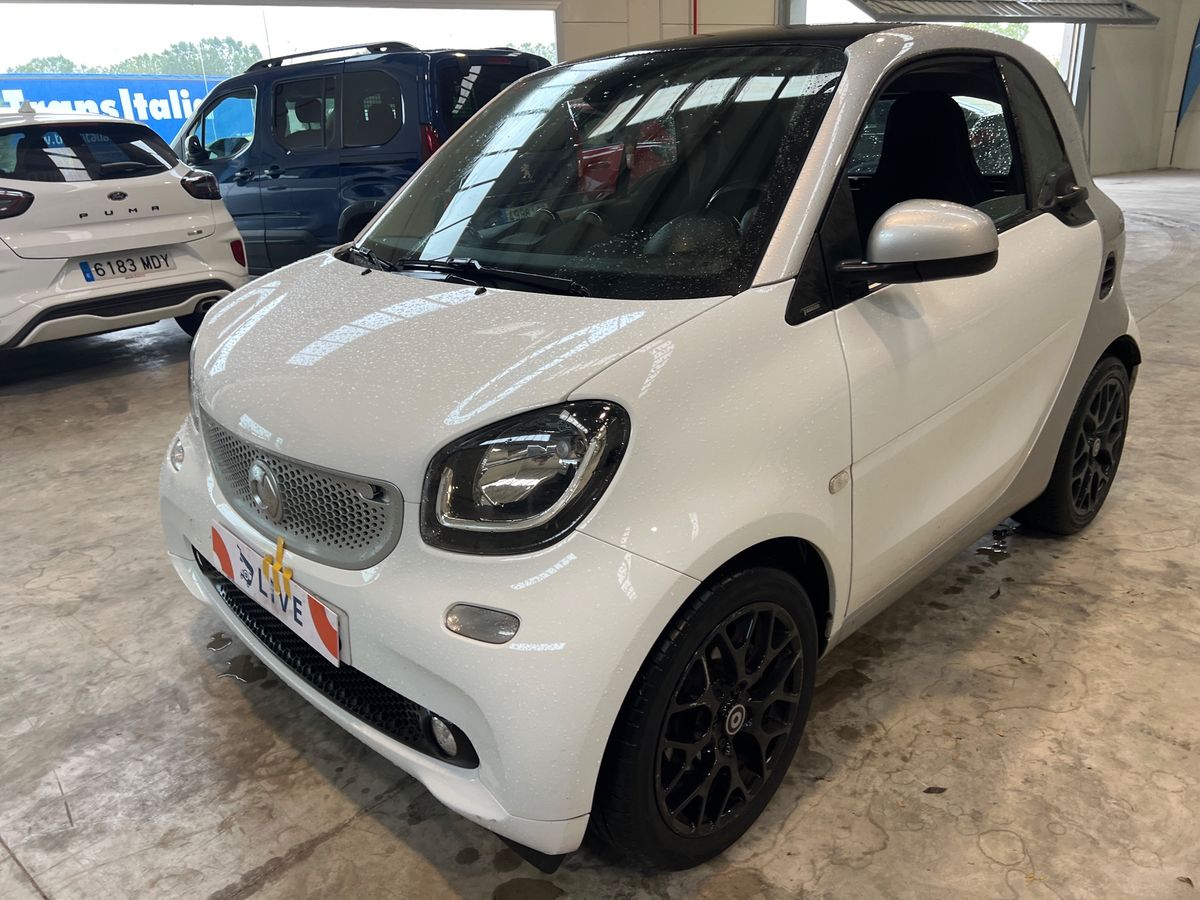 Smart fortwo 0.9 Turbo Basis passion